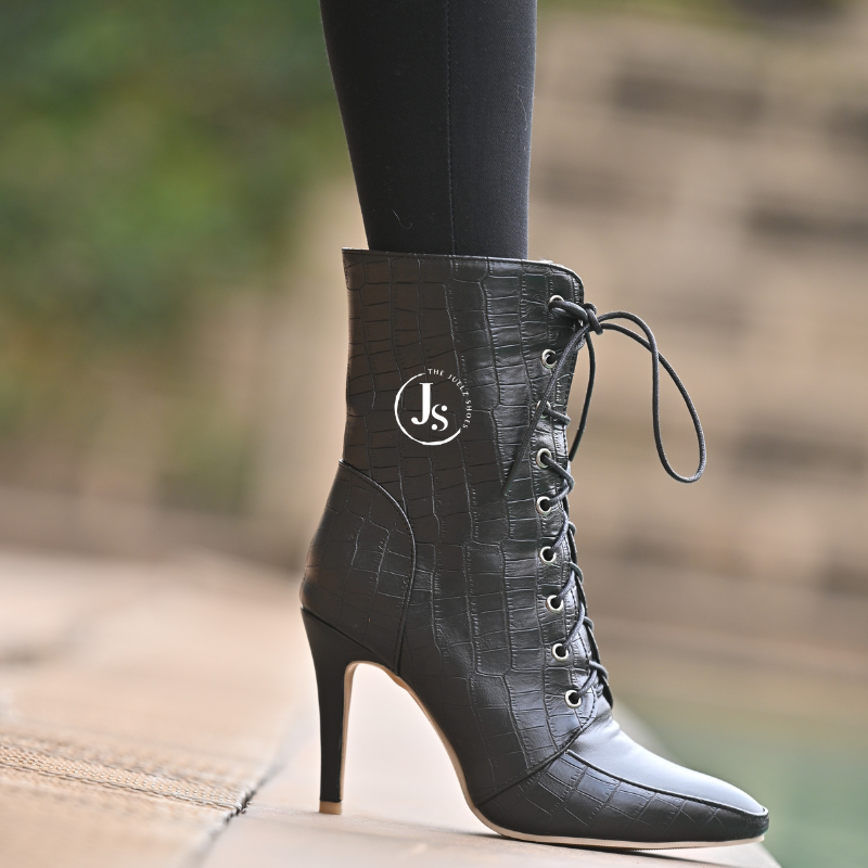 Lace up boots